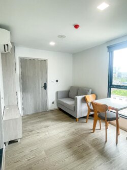 ปล่อยเช่าคอนโด KAVE Seed Kaset (เคฟ ซี้ด เกษตร) - 1ห้องนอน 1ห้องน้ำ 1ห้องนั่งเล่น 1ห้องครัว - ใกล้ BTS เสนานิคม/ม.เกษตร ม.ศรีปทุม (มีรถตู้ รับ-ส่ง BTS ม.เกษตร) - ขนาดห้อง 29.30 ตรม. ชั้น 7 ตึก A