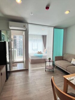 ให้เช่าคอนโด Regent home bangna (รีเจ้นท์ โฮม บางนา) โซนพื้นที่ BTS บางนา ห้องแบบ 1ห้องนอน / 1ห้องน้ำ / โซนครัวปิด · ขนาดห้อง 28 ตรม. ชั้น 11 ตึก D