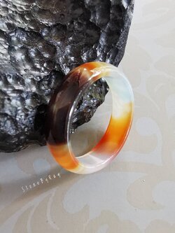 แหวนหินอาเกตเจียรเหลี่ยม