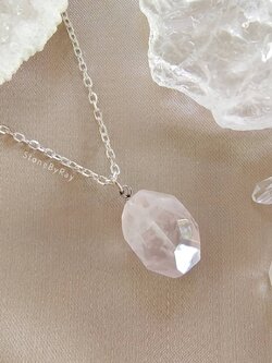สร้อยคอเงินจี้หินโรสควอตซ์ Rose Quartz