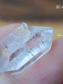 หินเฮอร์คิเมอร์ไดม่อน(Herkimer Diamond)