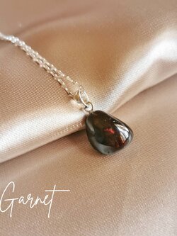 สร้อยคอเงินจี้หินโกเมน Garnet