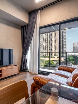 ให้เช่า The Lofts Asoke (เดอะ ลอฟท์ อโศก) ห้องสวยแต่งครบพร้อมอยู่