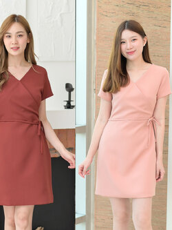 kudapy เดรสสั้นสีโอรส/สีน้ำตาลแดง ไขว้กิโมโนแขนสั้น เข้ารูปเอว ผ้าเนื้อหนานุ่ม ใส่สบาย เย็บกลับซับในทั้งตัว มีโบว์ให้ผูกรอบเอวเพิ่มความคิ้วท์
