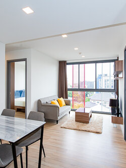 ให้เช่า ทากะ เฮาส์ เอกมัย 12 แบบ2นอน2ห้องน้ำพร้อมเข้าอยู่