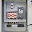 ตู้ควบคุมปั้มโซล่าเซลล์ SOLAR PUMP INVERTER CONTROLLER 1-2.2 KW 1-2HP (1-2แรง 3P220/380Vac ใช้ไฟได้2ระบบ ไฟฟ้า-และโซล่าเซลล์ Hybrid ผสมไฟจากแผงและไฟฟ้าได้ )
