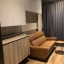 ปล่อยเช่าคอนโด The Lofts Asoke (เดอะ ลอฟท์ อโศก) - ตกแต่งเครื่องใช้ไฟฟ้าครบ ใกล้ มศว. - การเดินทาง: MRT เพชรบุรี